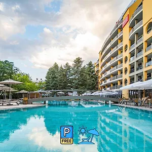 Hotel Hvd Viva Club Ultra - Private & Free Parking, Goldstrand